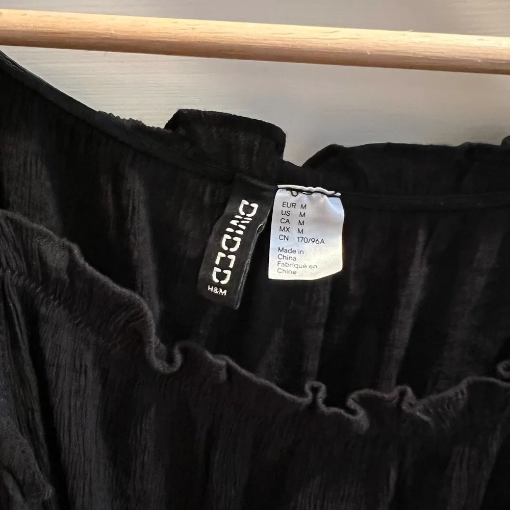 H&M TIE-STRAP RUFFLE-TRIMMED TOP - Picture 3 of 5
